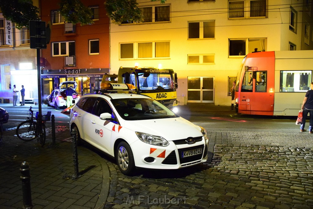 VU Pkw Strab PKlemm Koeln Altstadt Jahnstr P142.JPG - Miklos Laubert